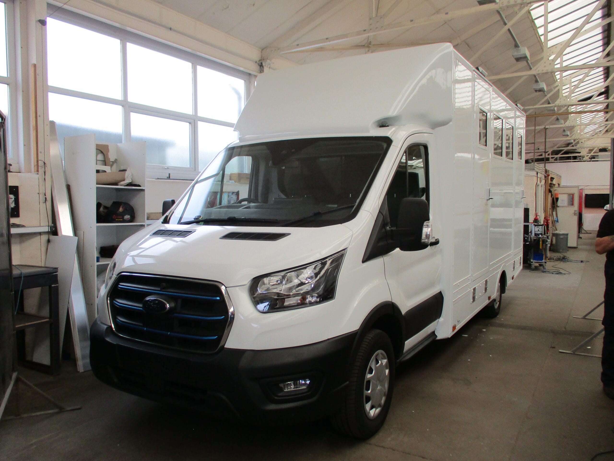 Mobile unit